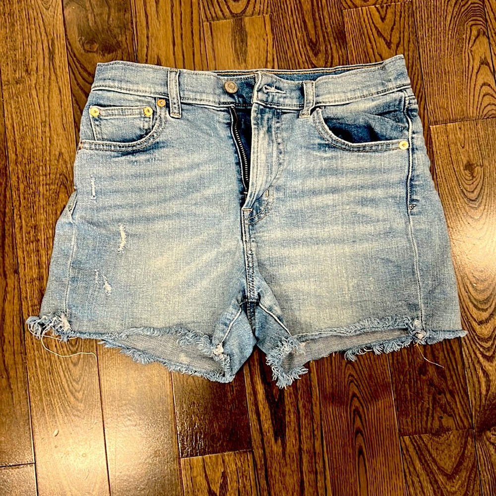 High Rise Gap Shorts